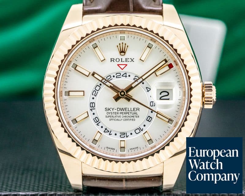 Image of Rolex Sky Dweller 326135 Ivory White Dial Rose Gold / Alligator 2020