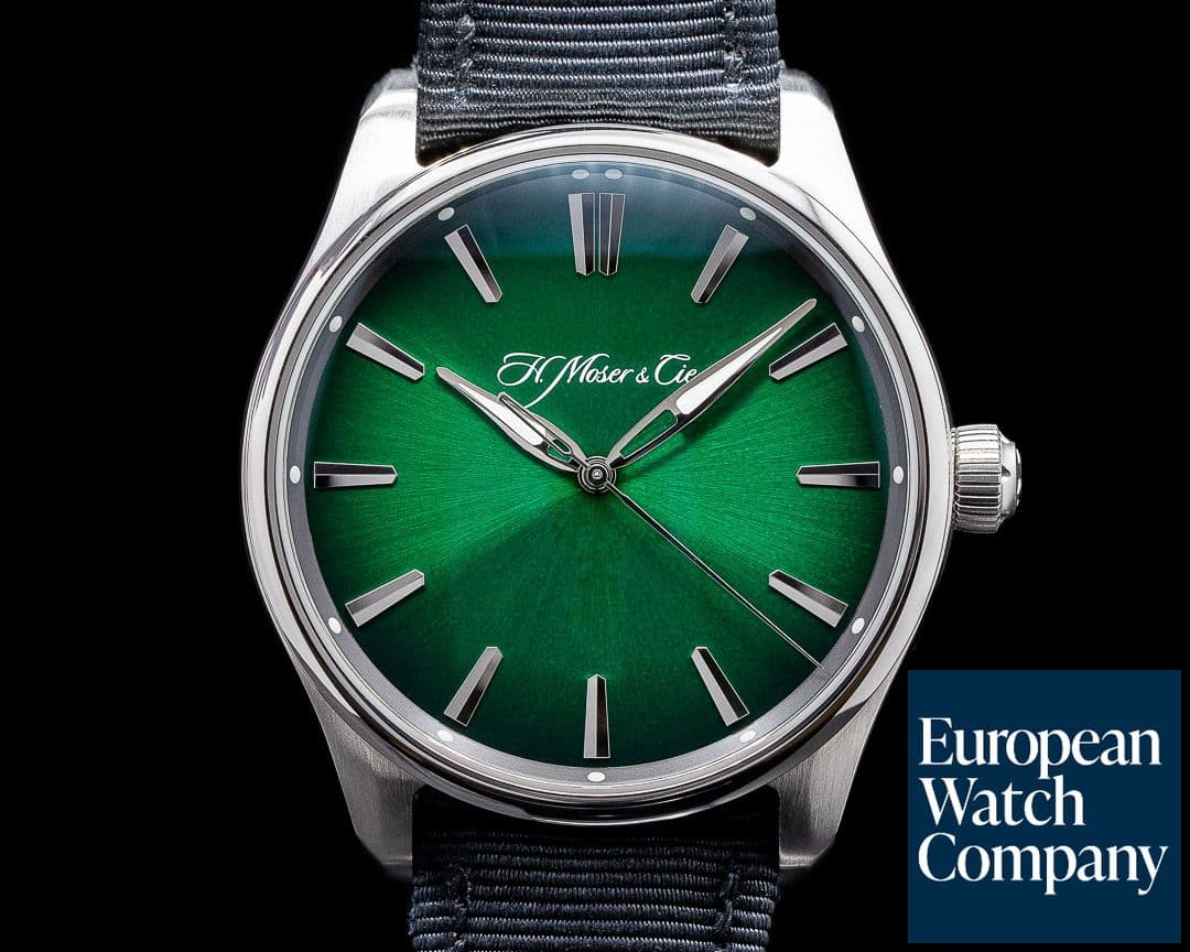Image of H. Moser & Cie Pioneer Centre Seconds Cosmic Green Fume Dial WOW