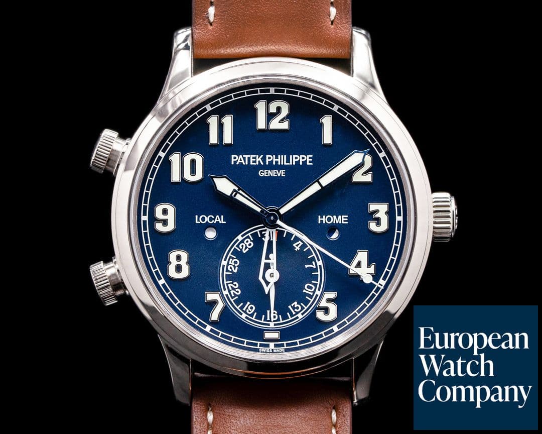 Image of Patek Philippe Calatrava 5524G Pilot Travel Time 18k White Gold 