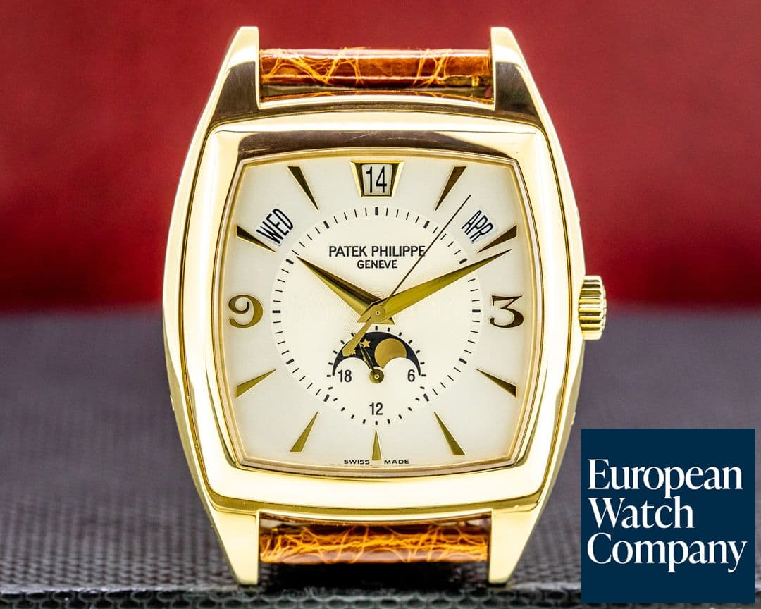 Image of Patek Philippe Gondolo Calendario 5135J Cream Dial 18K Yellow Gold 