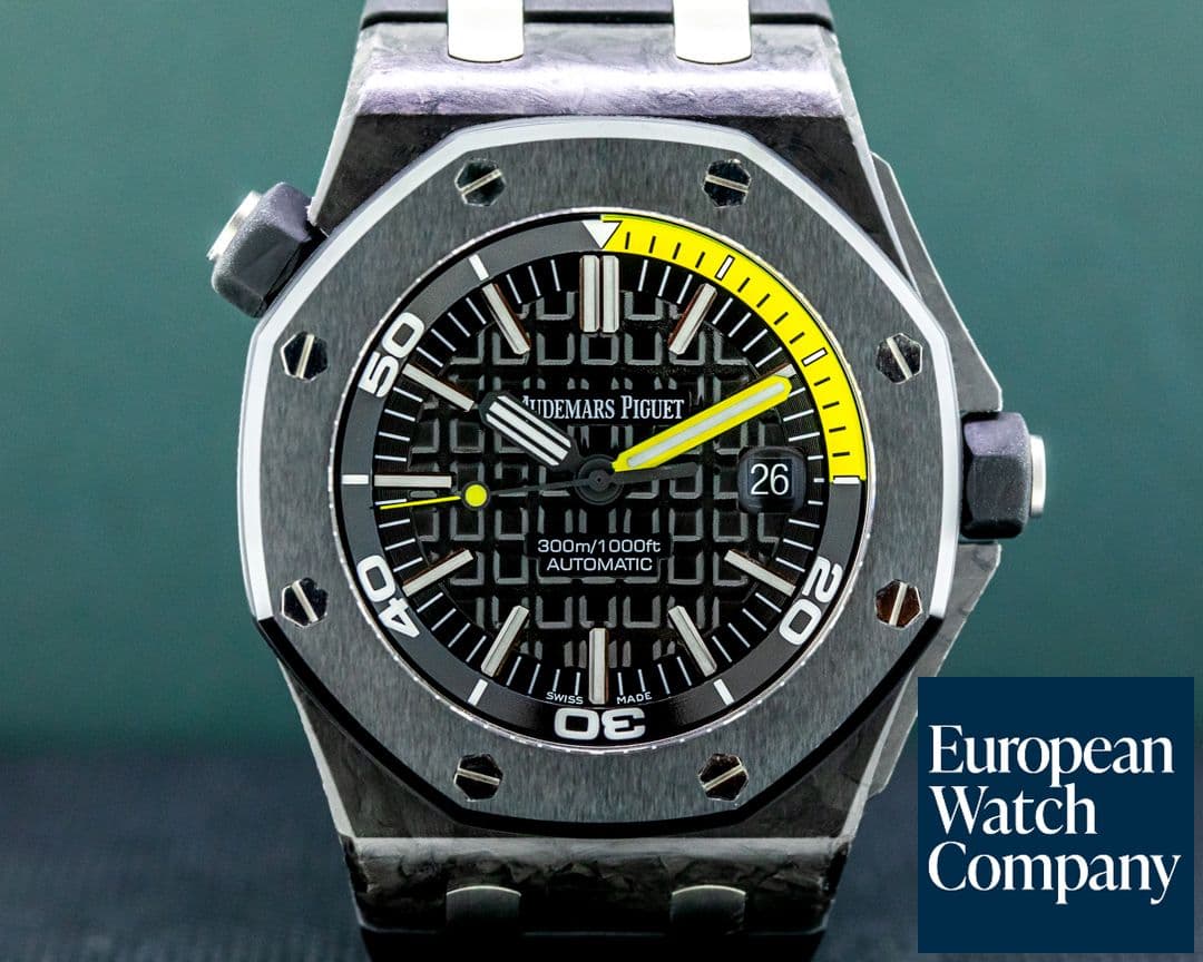 Image of Audemars Piguet Royal Oak 15710ST Offshore Diver Carbon FULL SET