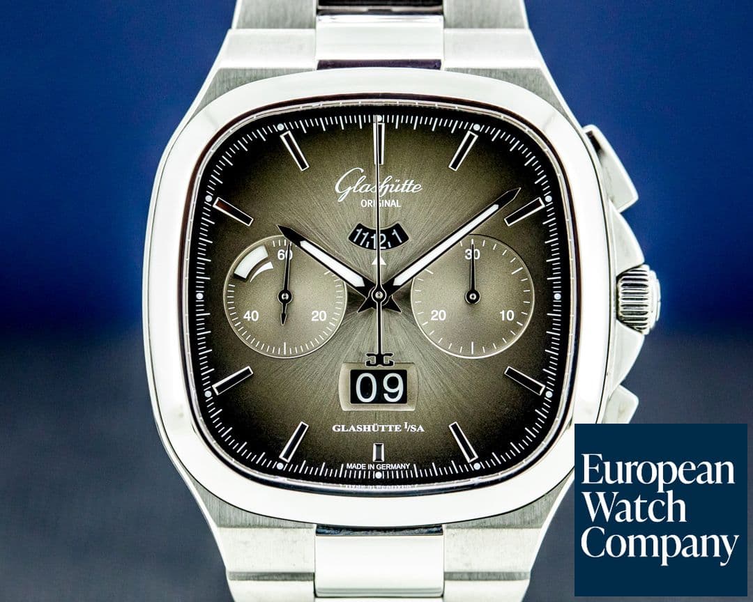 Image of Glashutte Original Seventies Panorama Date Chronograph LIMITED 