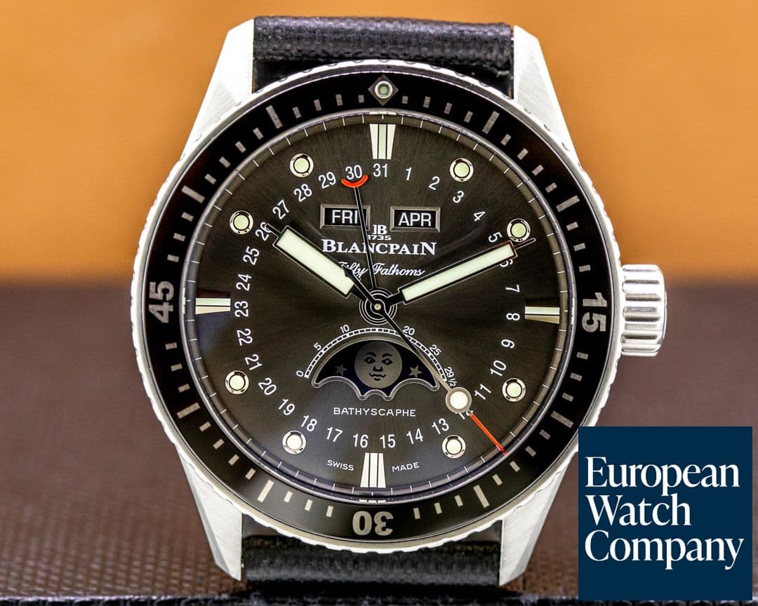 Image of Blancpain Fifty Fathoms Bathyscaphe Quantieme Complete Calendar Phases de Lune
