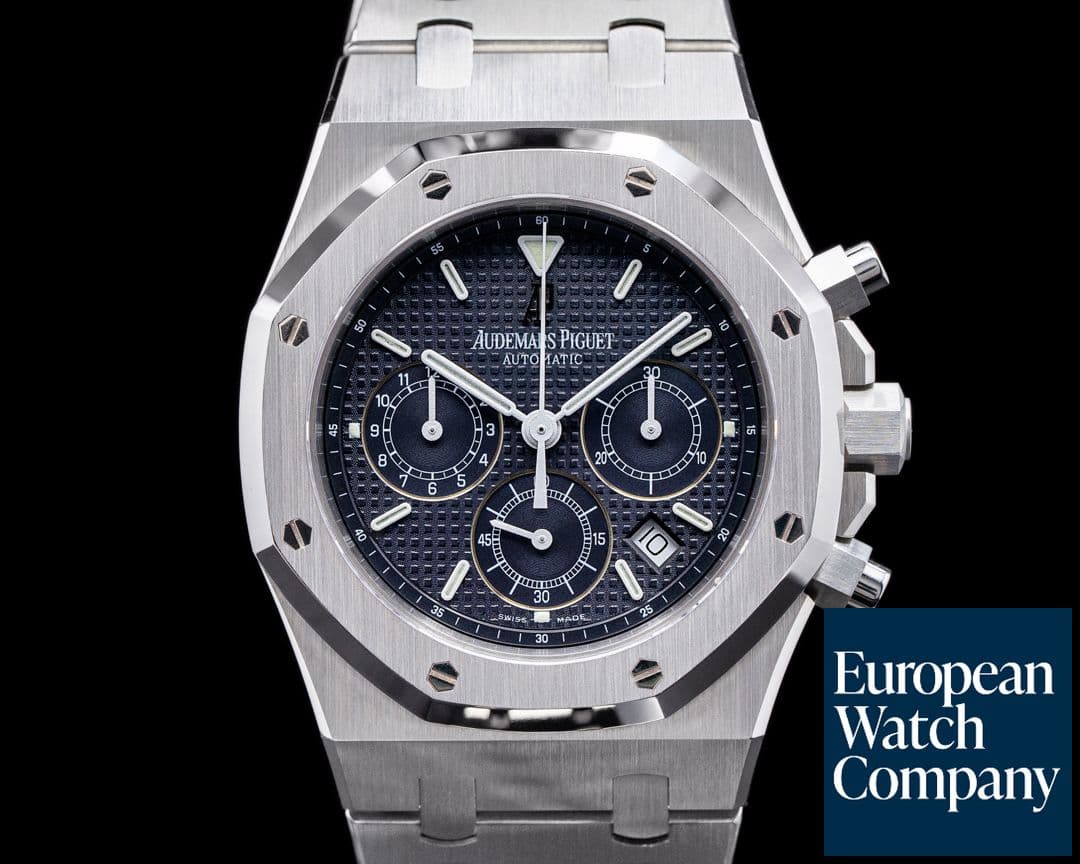 Image of Audemars Piguet Royal Oak 25860ST Chronograph Black Dial