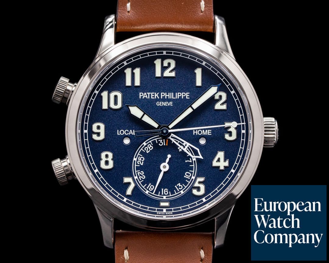 Image of Patek Philippe Calatrava 5524G Pilot Travel Time 18k White Gold 