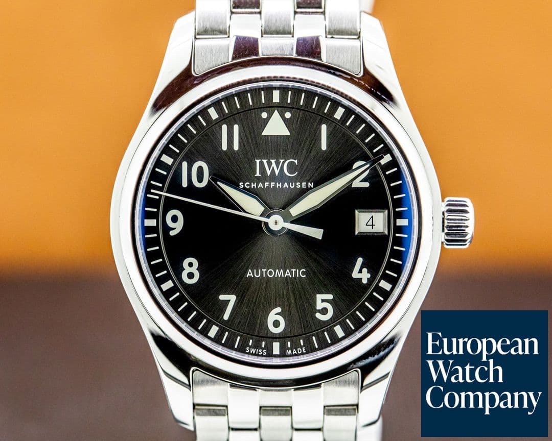 Image of IWC Pilot 36mm SS Grey Dial / Bracelet used
