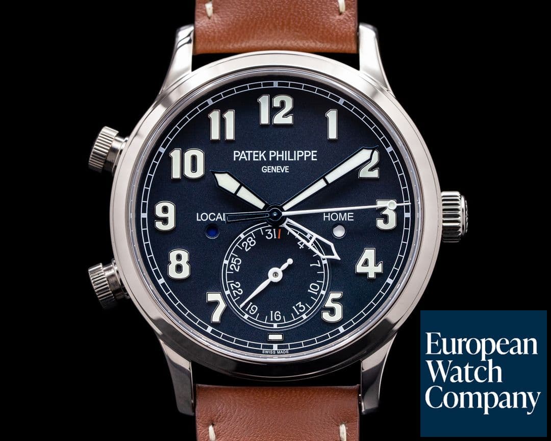 Image of Patek Philippe Calatrava 5524G Pilot Travel Time 18k White Gold 