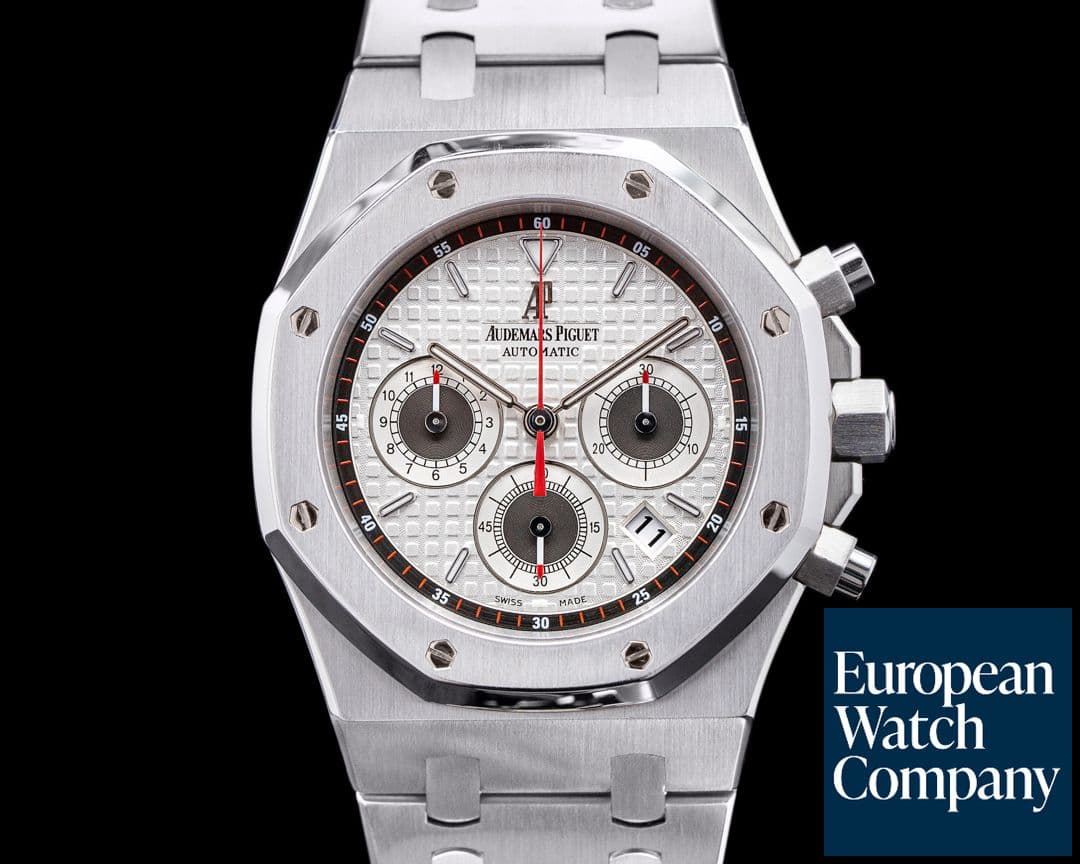 Image of Audemars Piguet Royal Oak Chronograph 26300ST "Panda" Silver Dial SS FULL SET