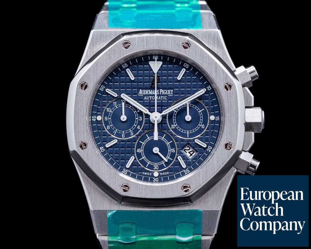 Image of Audemars Piguet Royal Oak 26300ST Chronograph SS Blue Dial 