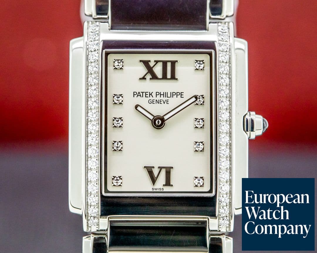 Image of Patek Philippe Twenty-4 4910 Cream Dial SS 
