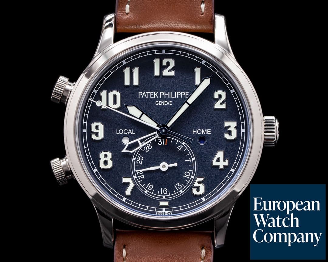 Image of Patek Philippe Calatrava 5524G Pilot Travel Time 18k White Gold 