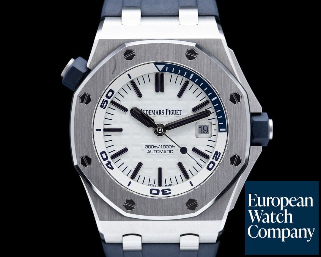 Image of Audemars Piguet Royal Oak Offshore 15710ST Diver White Dial 
