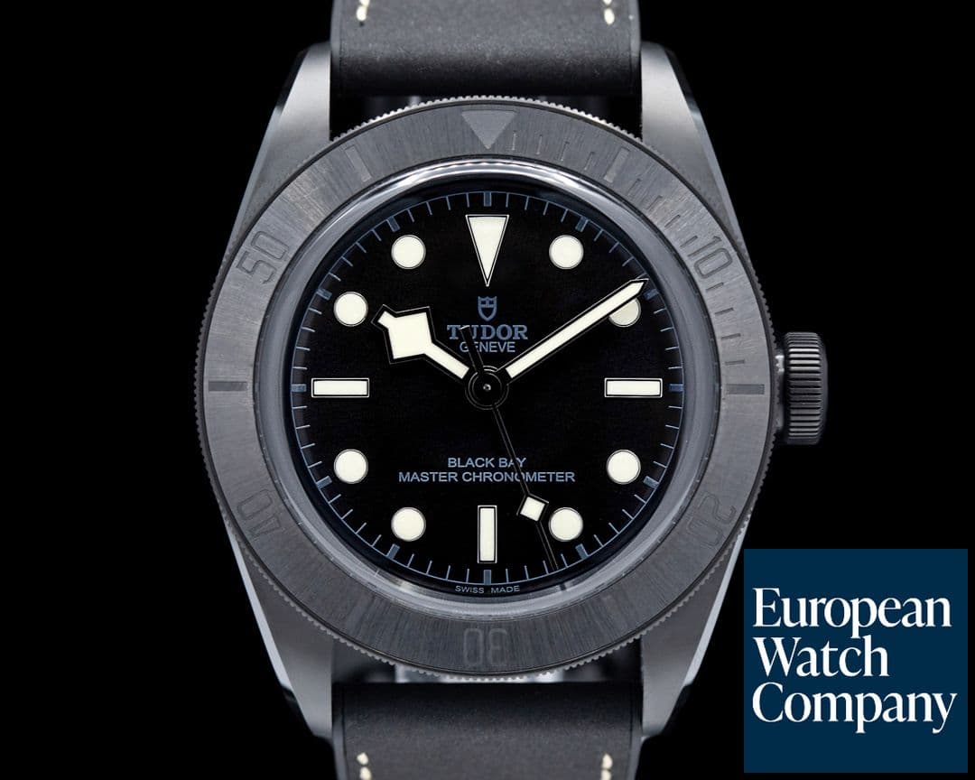 Image of Tudor Tudor Heritage 79210CNU Black Bay Ceramic