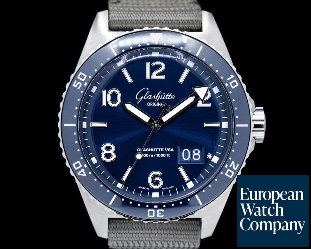 Image of Glashutte Original SeaQ Panorama Date Blue Dial SS 