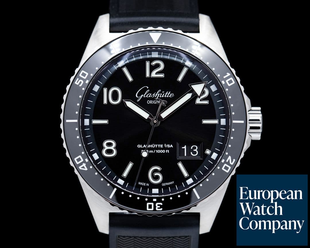 Image of Glashutte Original SeaQ Panorama Date Black Dial SS 