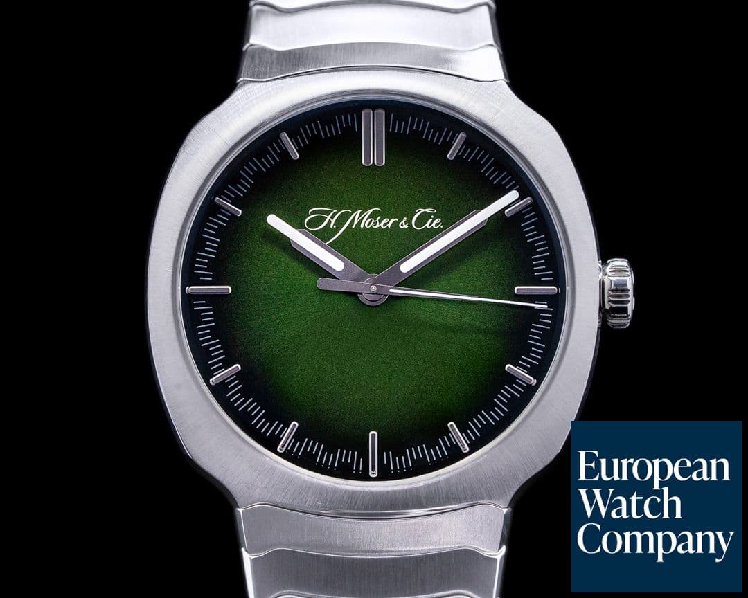 Image of H. Moser and Cie. Moser Streamliner Centre Seconds Green Dial 