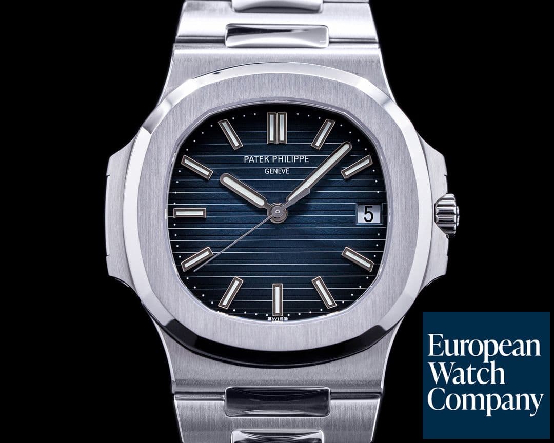 Image of Patek Philippe Jumbo Nautilus 5711/1A Blue Dial SS FULL SET PP SERVICED