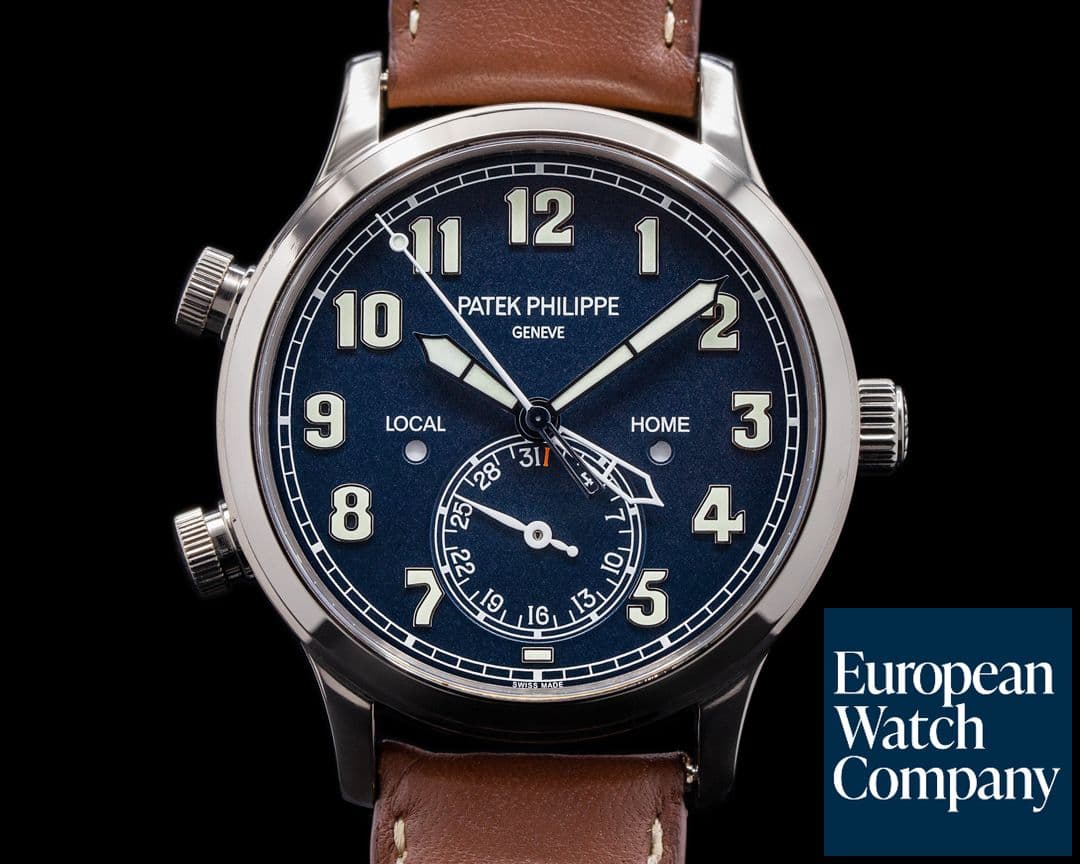 Image of Patek Philippe Calatrava 5524G Pilot Travel Time 18k White Gold 