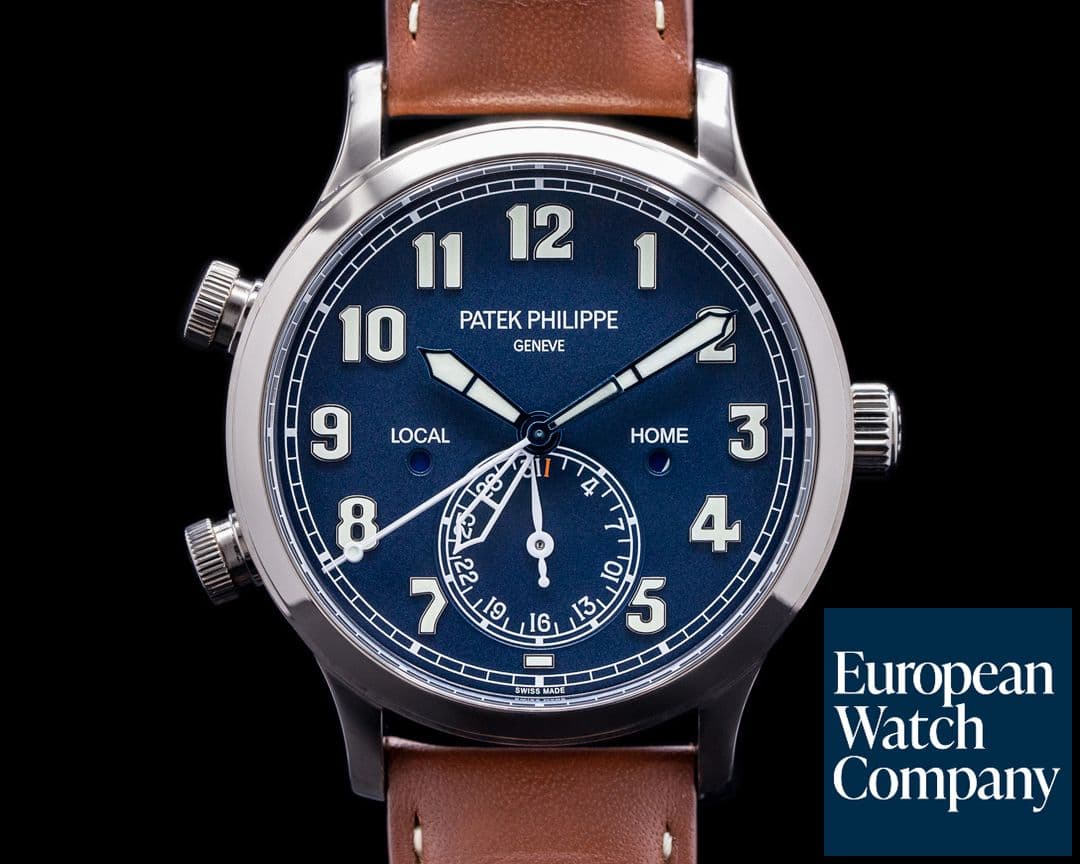 Image of Patek Philippe Calatrava 5524G Pilot Travel Time 18k White Gold 