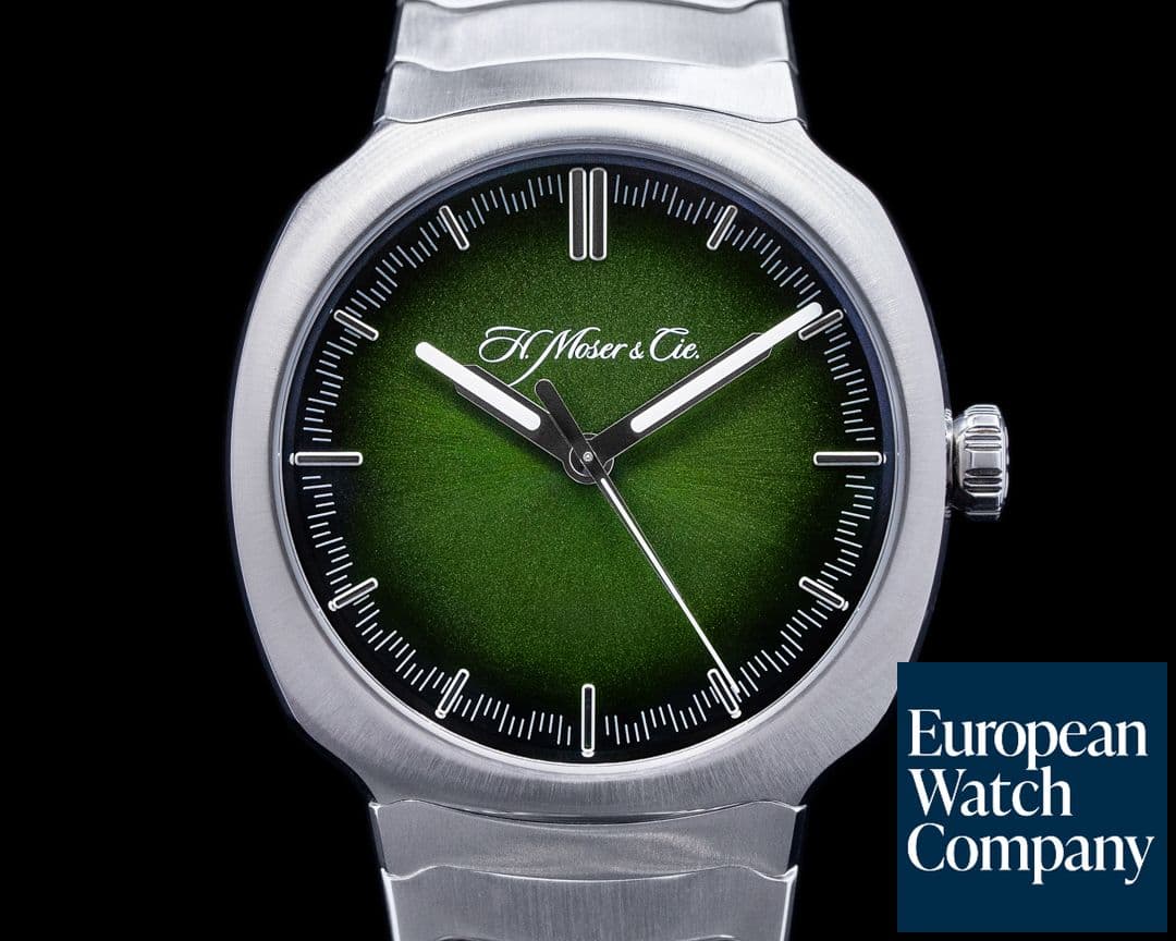 Image of H. Moser and Cie. Moser Streamliner Centre Seconds Green Dial 