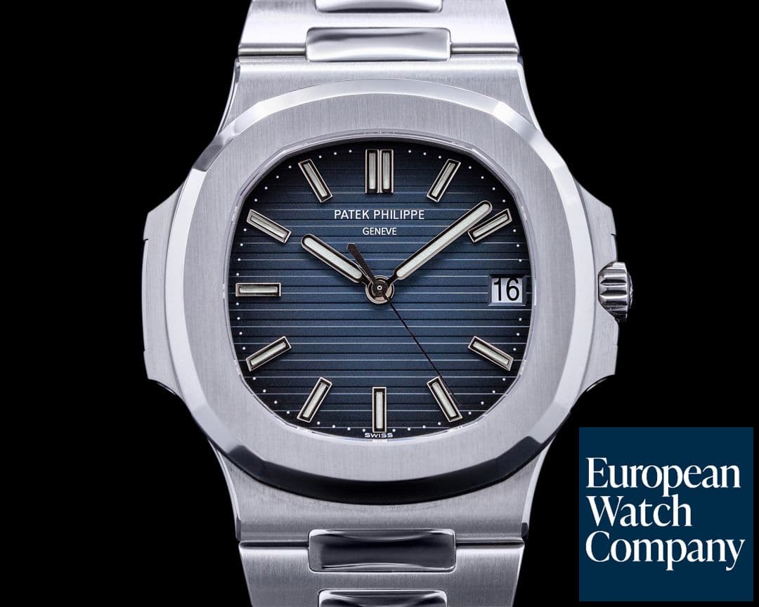 Image of Patek Philippe Jumbo Nautilus 5711 Blue Dial SS EARLY EXAMPLE 2007