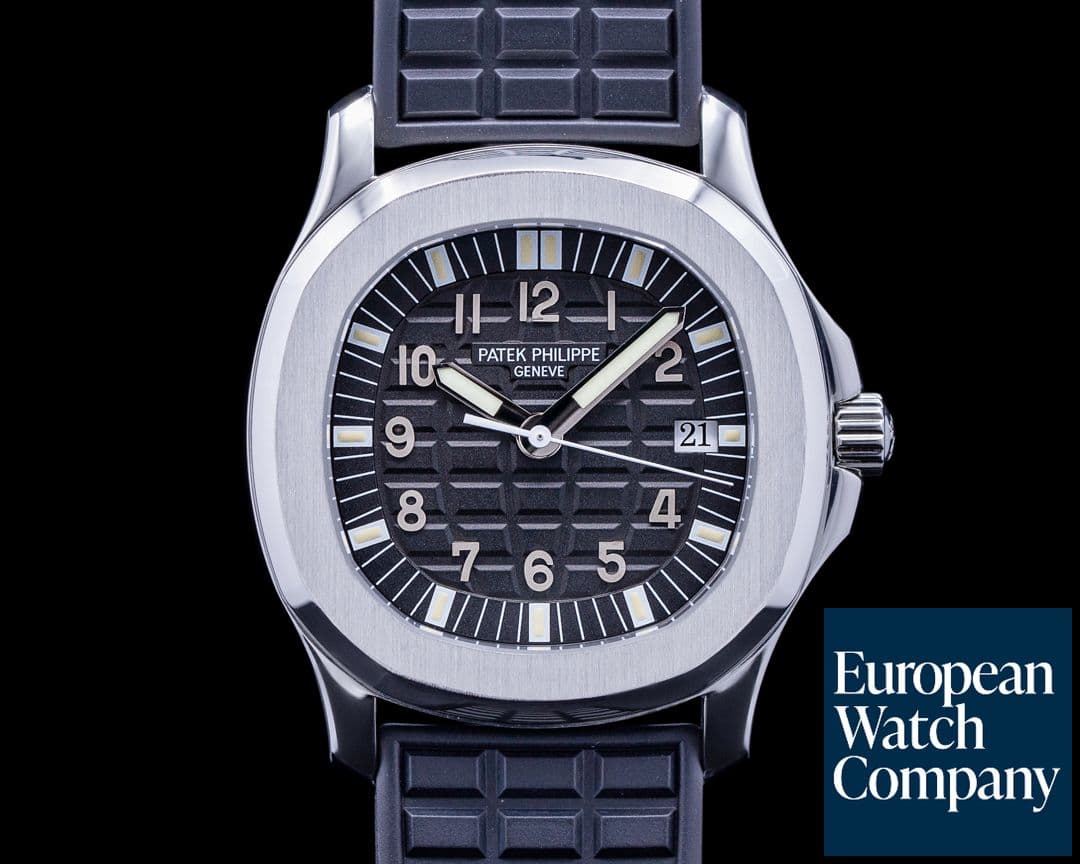 Image of Patek Philippe Aquanaut 5064A Mid Size Quartz SS / Rubber