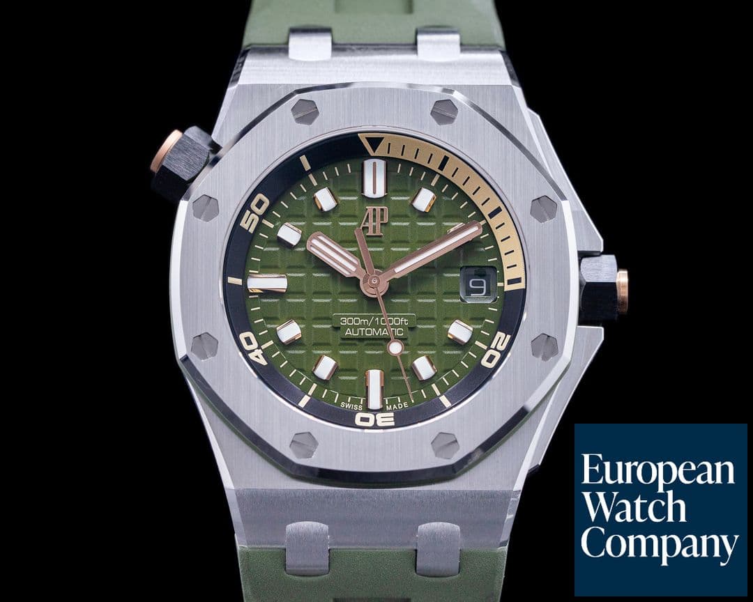 Image of Audemars Piguet Royal Oak Offshore 15720ST Diver Green Dial UNWORN