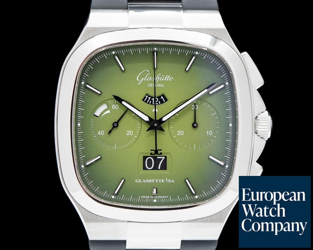 Image of Glashutte Original Seventies Chronograph Panorama Date SS Green Dial