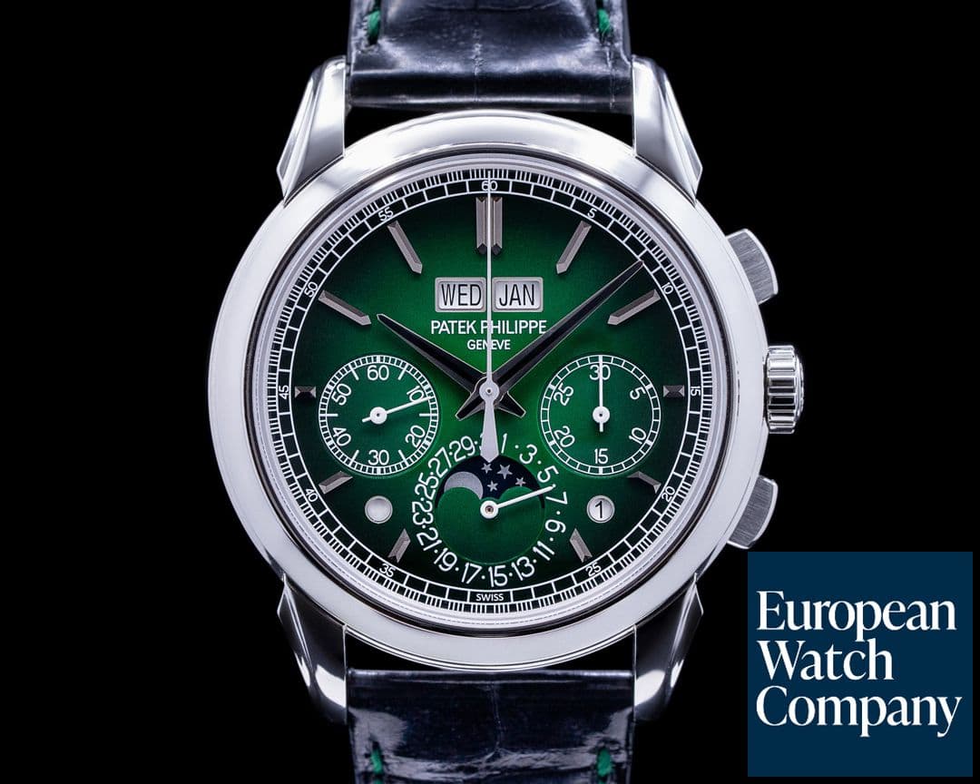 Image of Patek Philippe 5270P Perpetual Calendar Chronograph Platinum GREEN Dial UNWORN