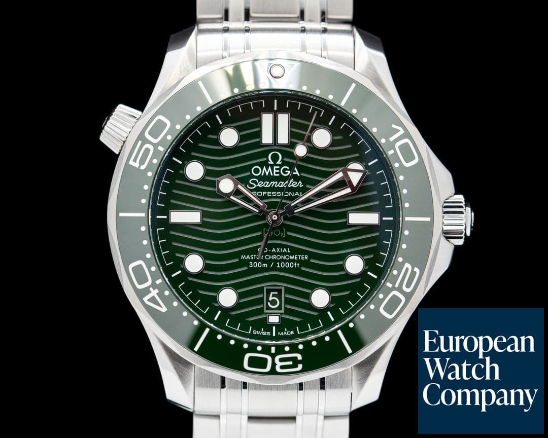 Image of Omega Seamaster Green dial Diver 300M Co-Axial Master Chronometer Ceramic 