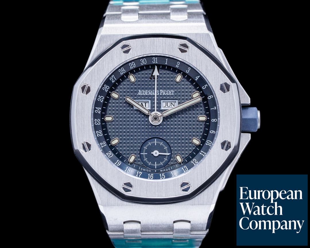Image of Audemars Piguet Royal Oak 25807ST Offshore Triple Date SS 39MM