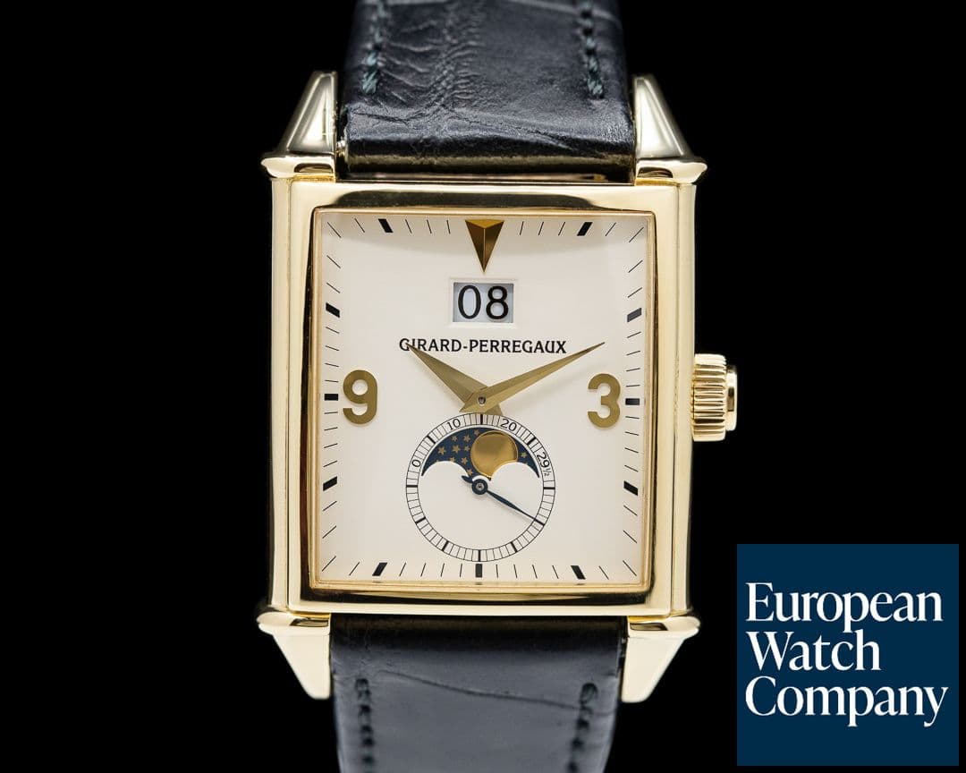 Image of Girard Perregaux Vintage 1945 Yellow Gold Moon Big Date