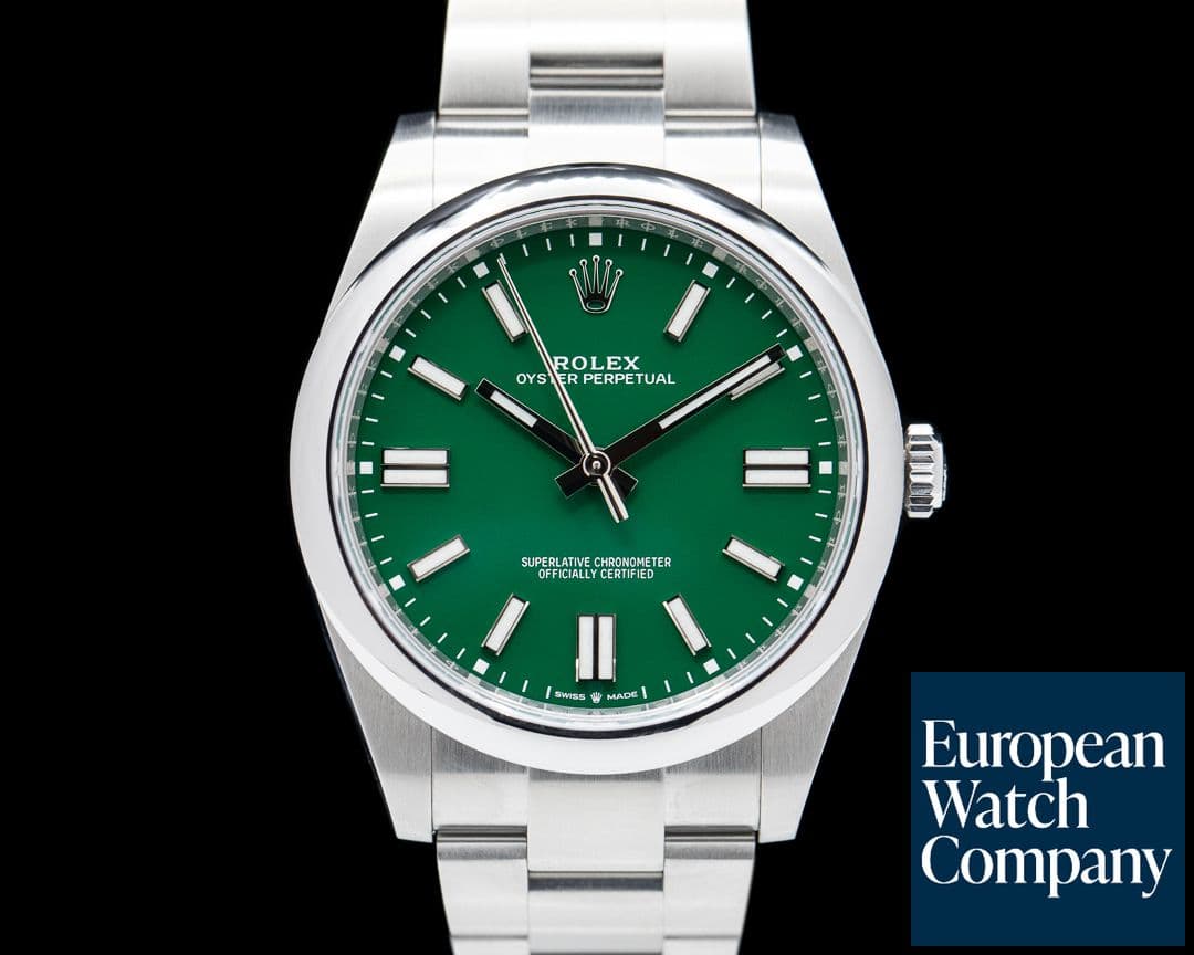 Image of Rolex Oyster Perpetual 124300 41mm SS / Green Dial UNWORN 2023