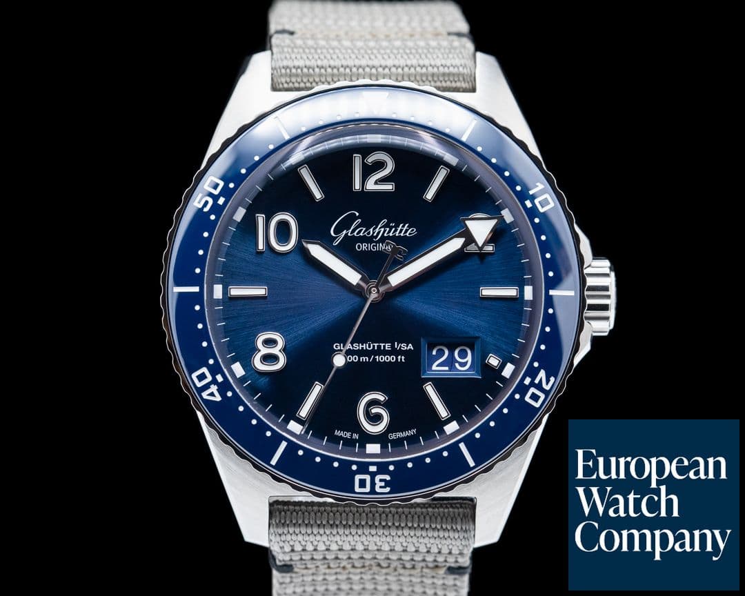 Image of Glashutte Original SeaQ Panorama Date Blue Dial SS 