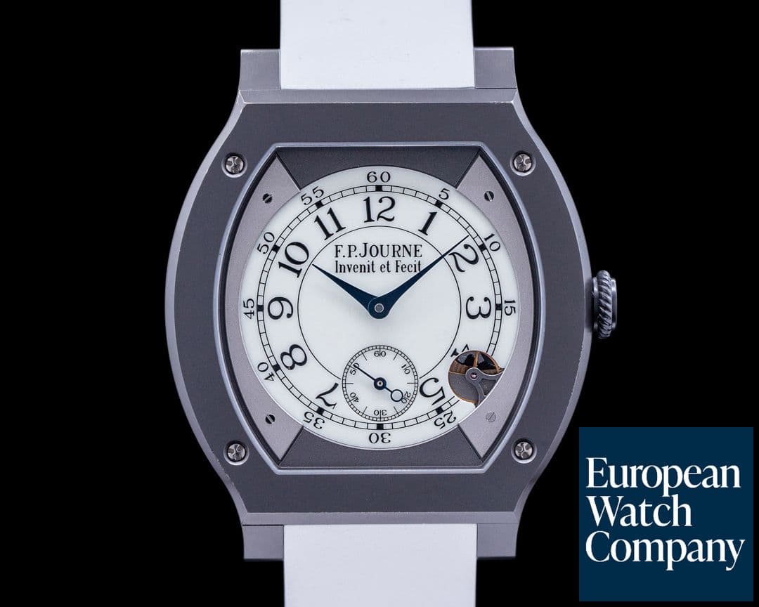 Image of F. P. Journe Elegante Mens Quartz Titanium 48MM 