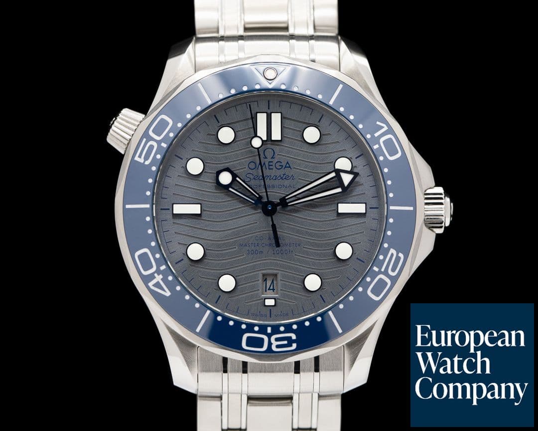 Image of Omega  Omega	 Seamaster Diver 300M Co-Axial Master Chronometer 42MM 