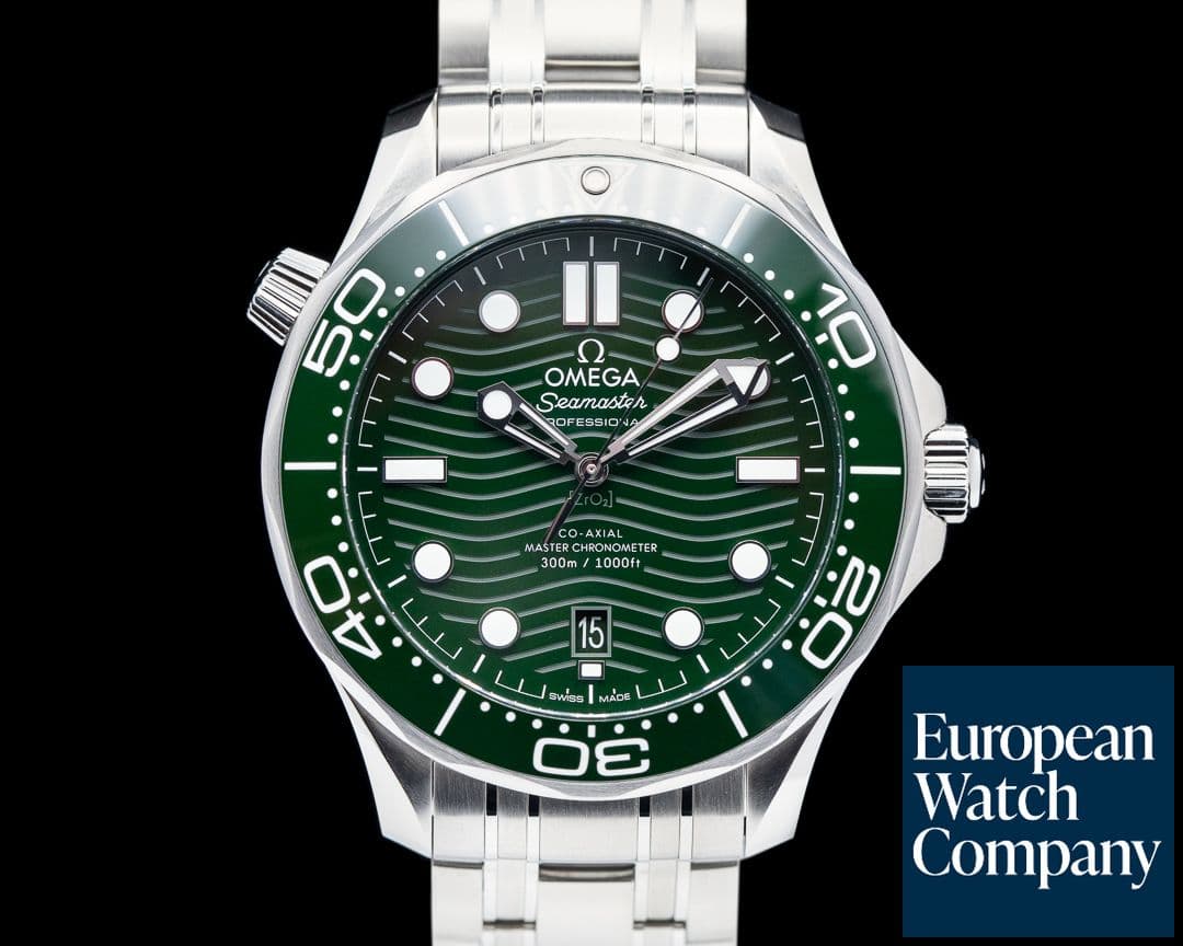Image of Omega Seamaster Green dial Diver 300M Co-Axial Master Chronometer Ceramic