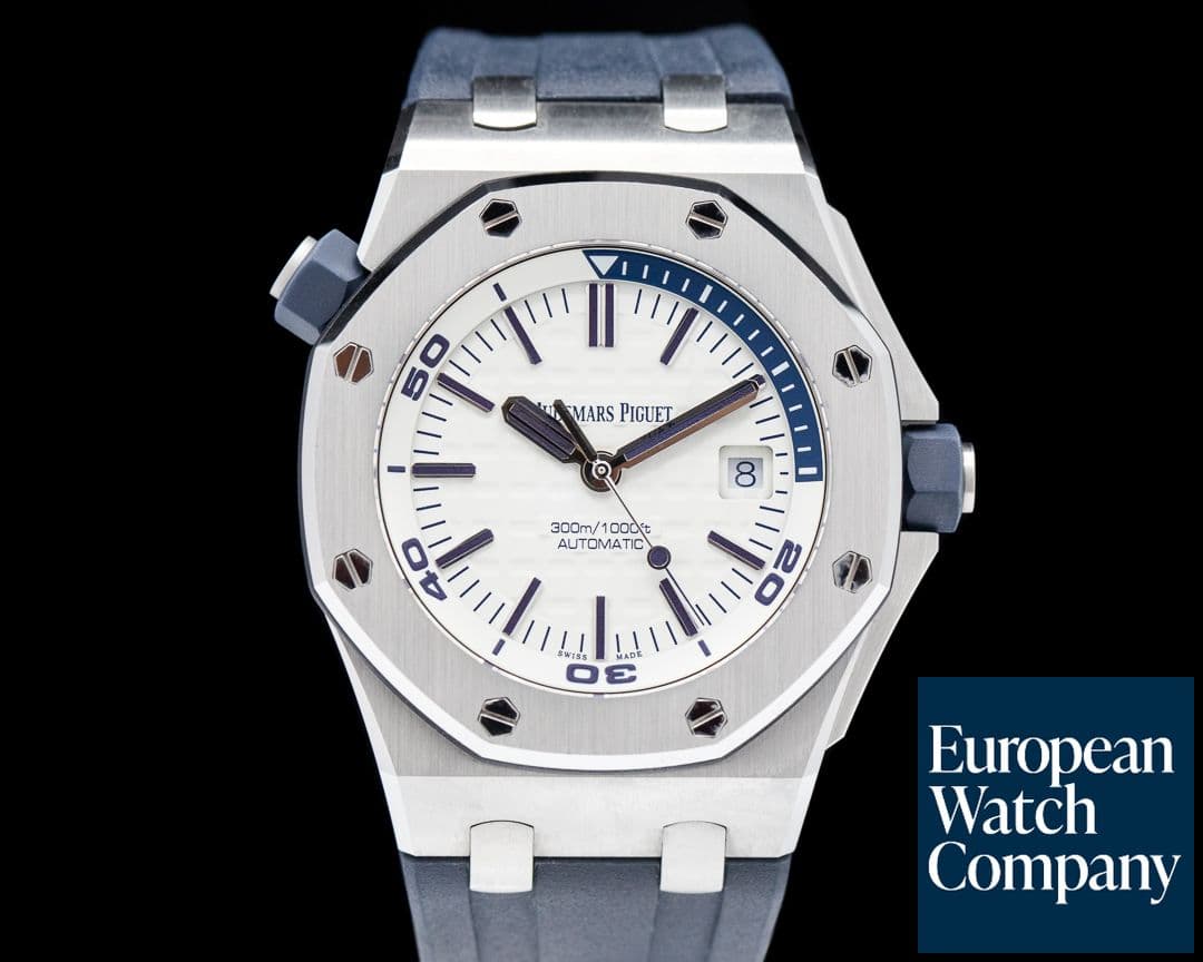 Image of Audemars Piguet Royal Oak Offshore 15710ST Diver White Dial 