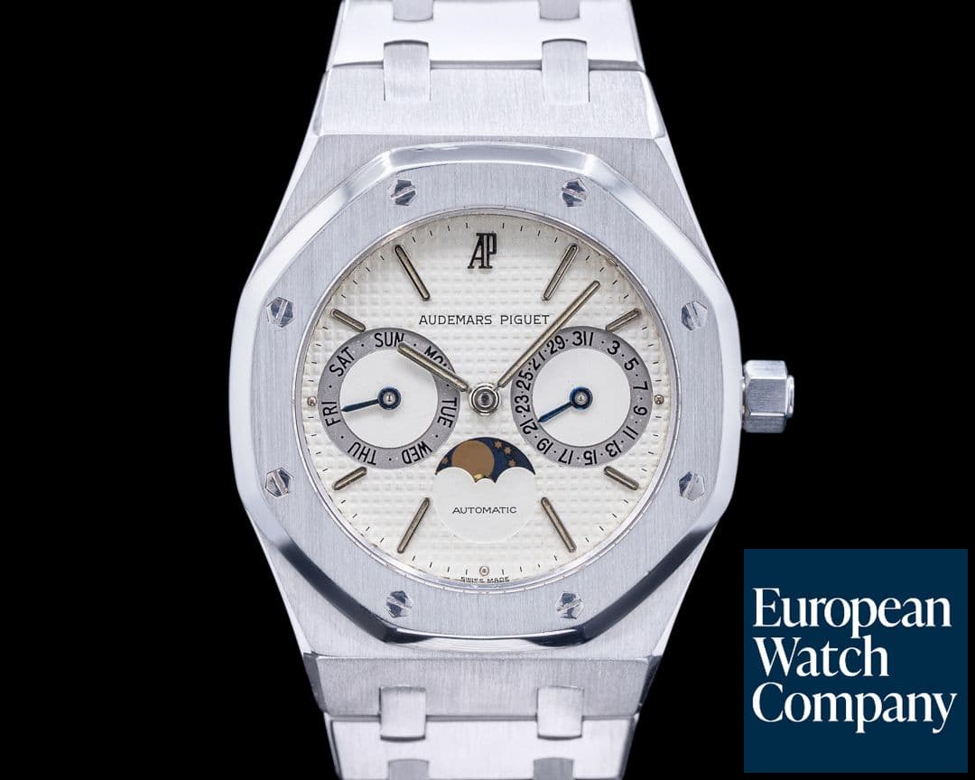 Image of Audemars Piguet Royal Oak Day Date Moon White Dial SS