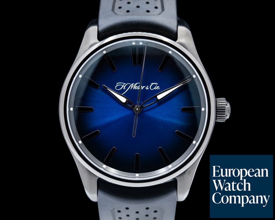 Image of H. Moser and Cie. Pioneer Center Seconds SS Funky Blue Fume