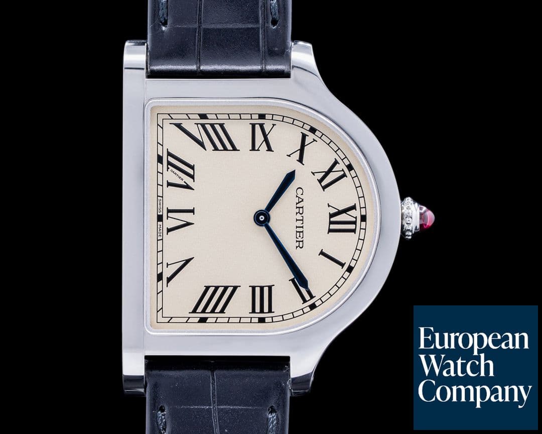 Image of Cartier Privee Collection Cloche de Cartier Platinum 2021
