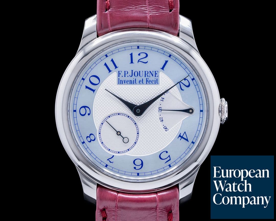 Image of F. P. Journe Chronometre Souverain Nacre Platinum 40MM MOP Dial