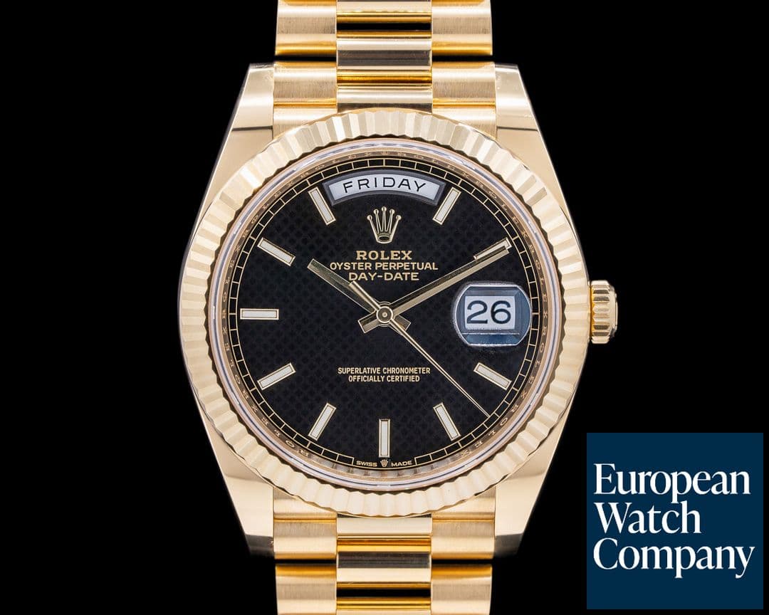 Image of Rolex Day Date Presidential Black Dial / Yellow Gold 40MM 