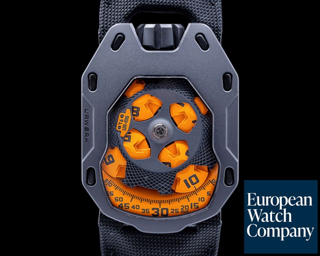 Image of URWERK UR-105 TA titanium Clockwork Orange 2022 FULL SET 