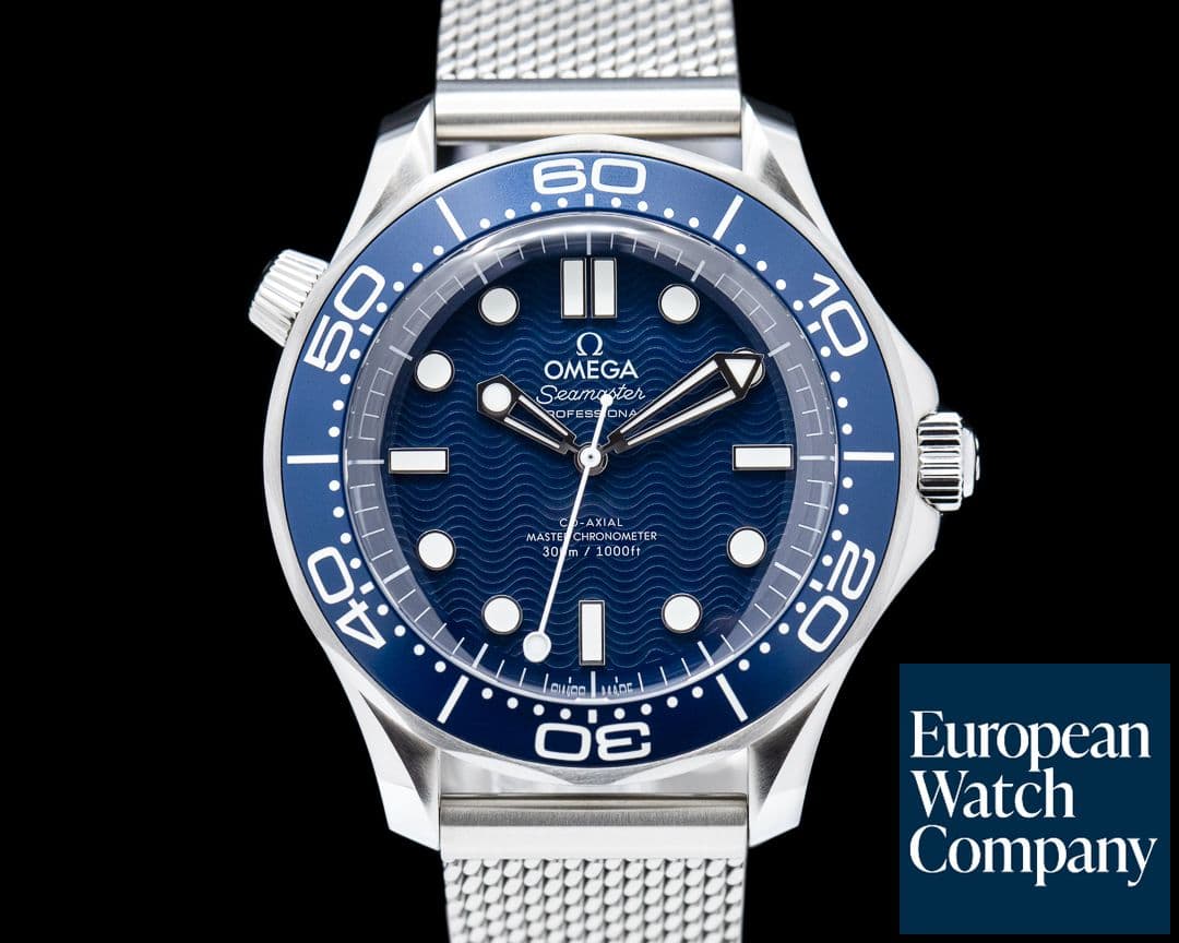 Image of Omega Seamaster 300M James Bond 60th Anniversary Co-Axial Master Chronometer 2