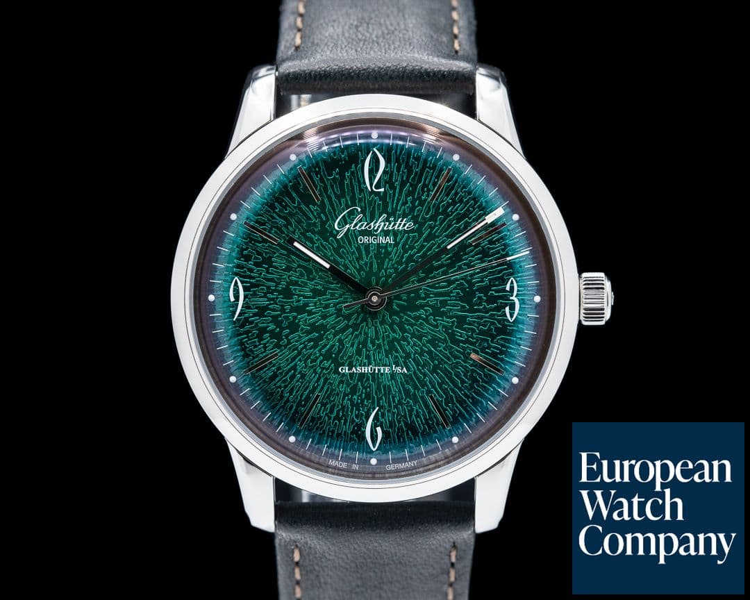 Image of Glashutte Original Senator Sixties SS / Green Dial