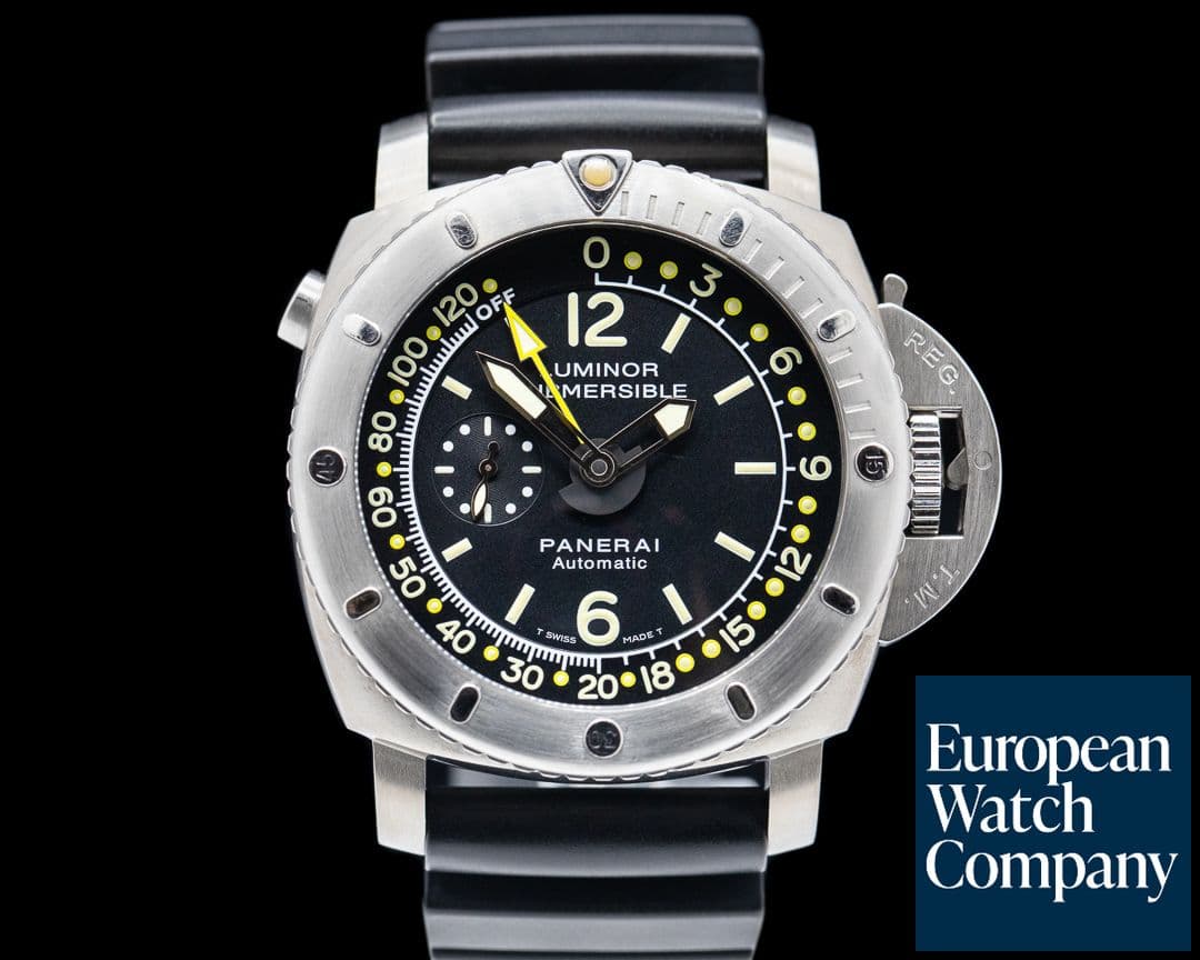 Image of Panerai Luminor Submersible Titanium / Rubber Depth Gauge