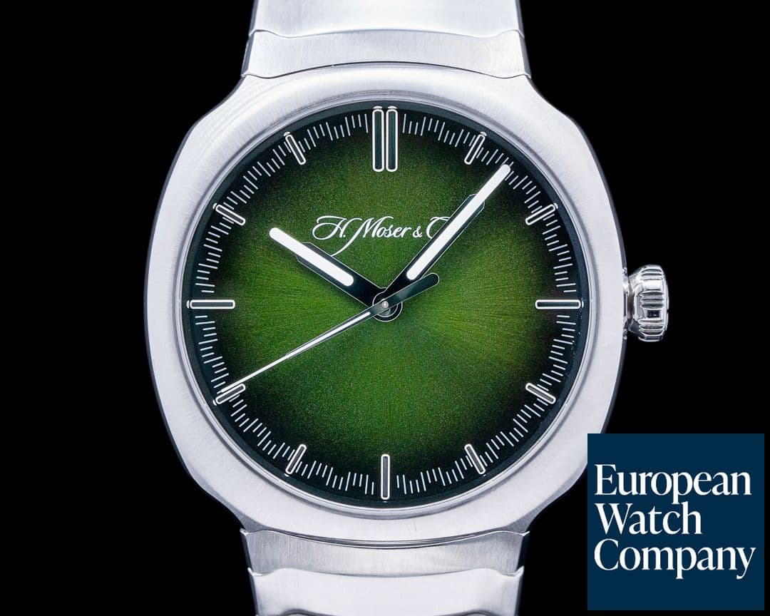 Image of H. Moser and Cie. Moser Streamliner Centre Seconds Green Dial 