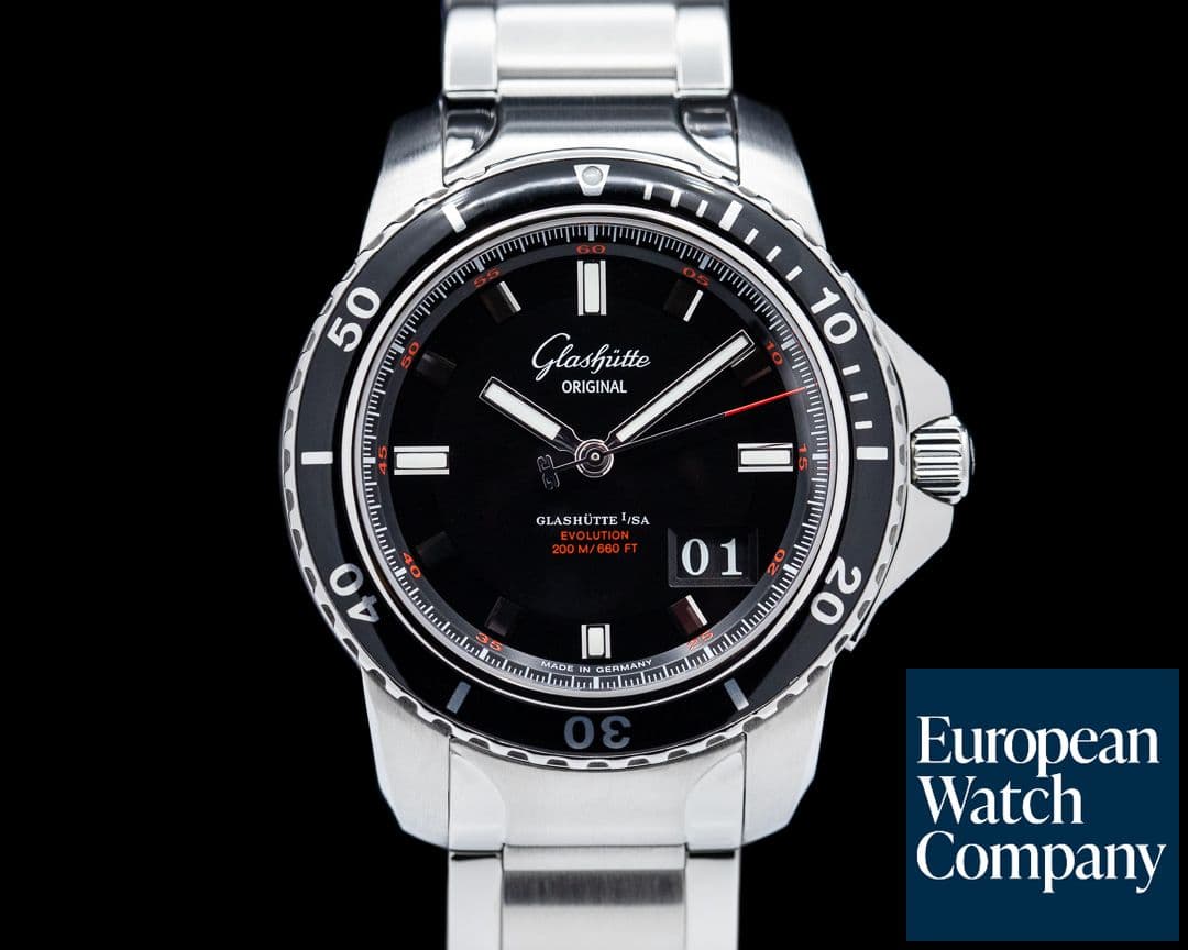 Image of Glashutte Original Sport Evolution Panorama Date SS / SS