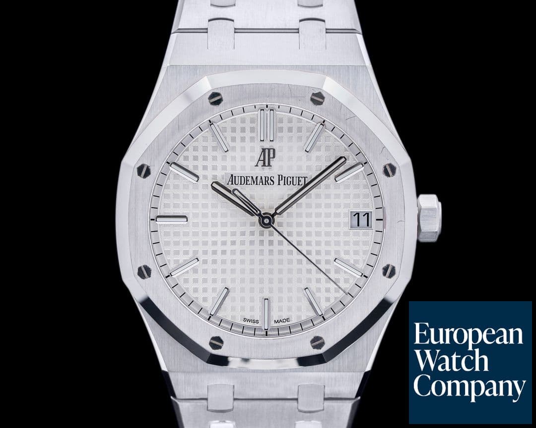 Image of Audemars Piguet Royal Oak White Dial 15500ST 